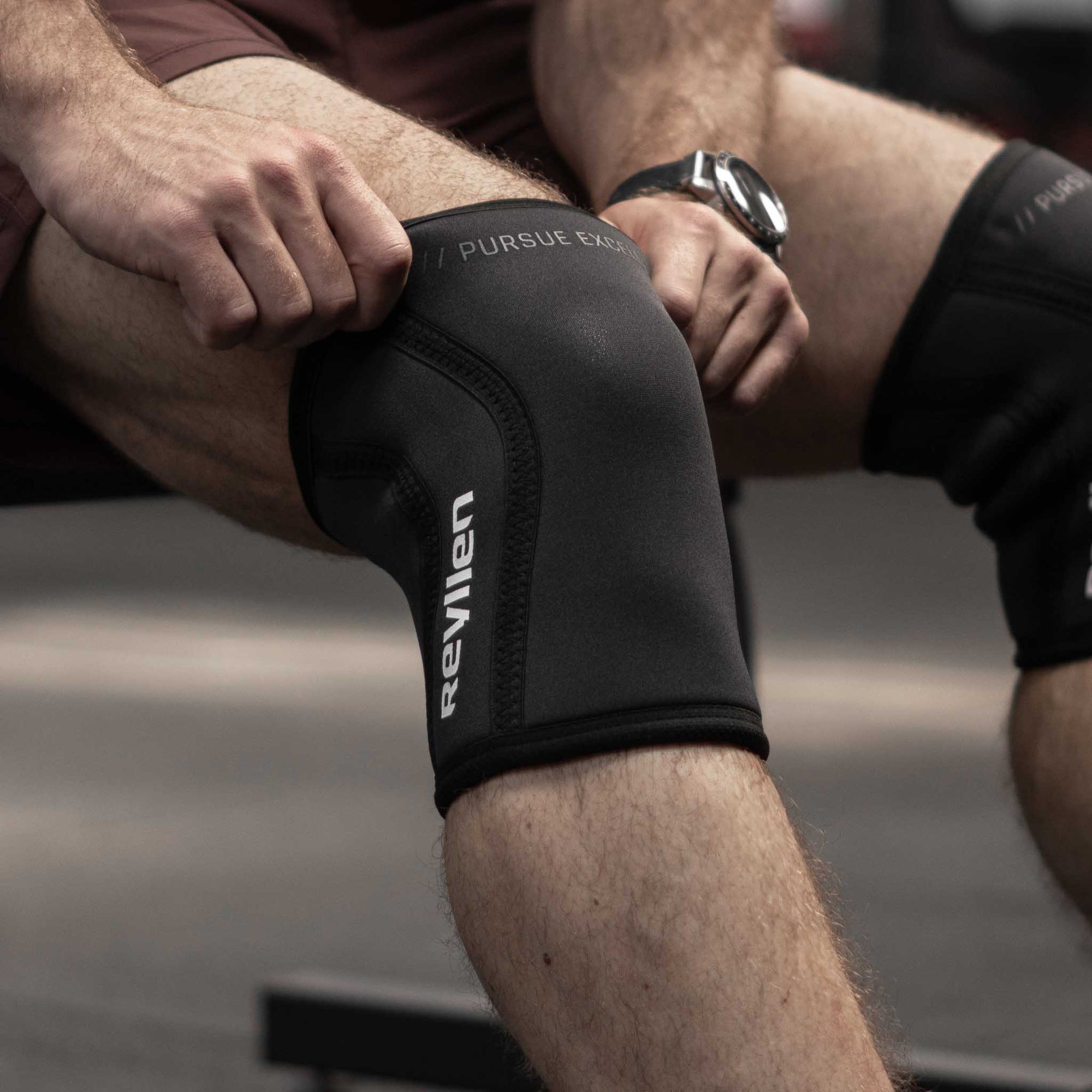 VENTA KNEE SLEEVES
