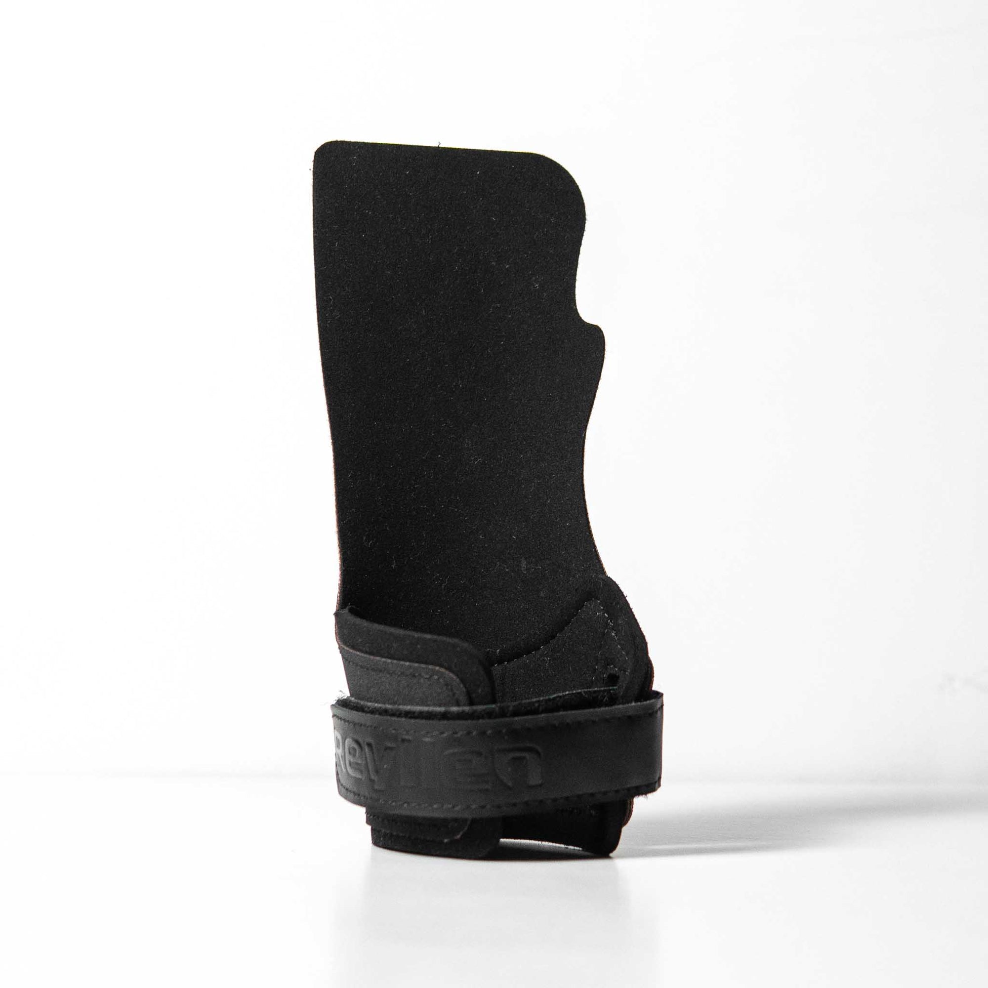 Reyllen Seal Pro Rubber Gymnastic Hand Grips no chalk for crossfit black on white background back view
