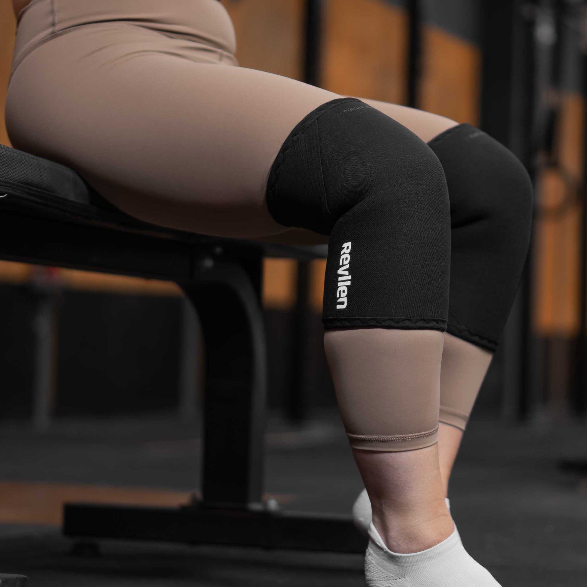 VENTA MAX KNEE SLEEVES