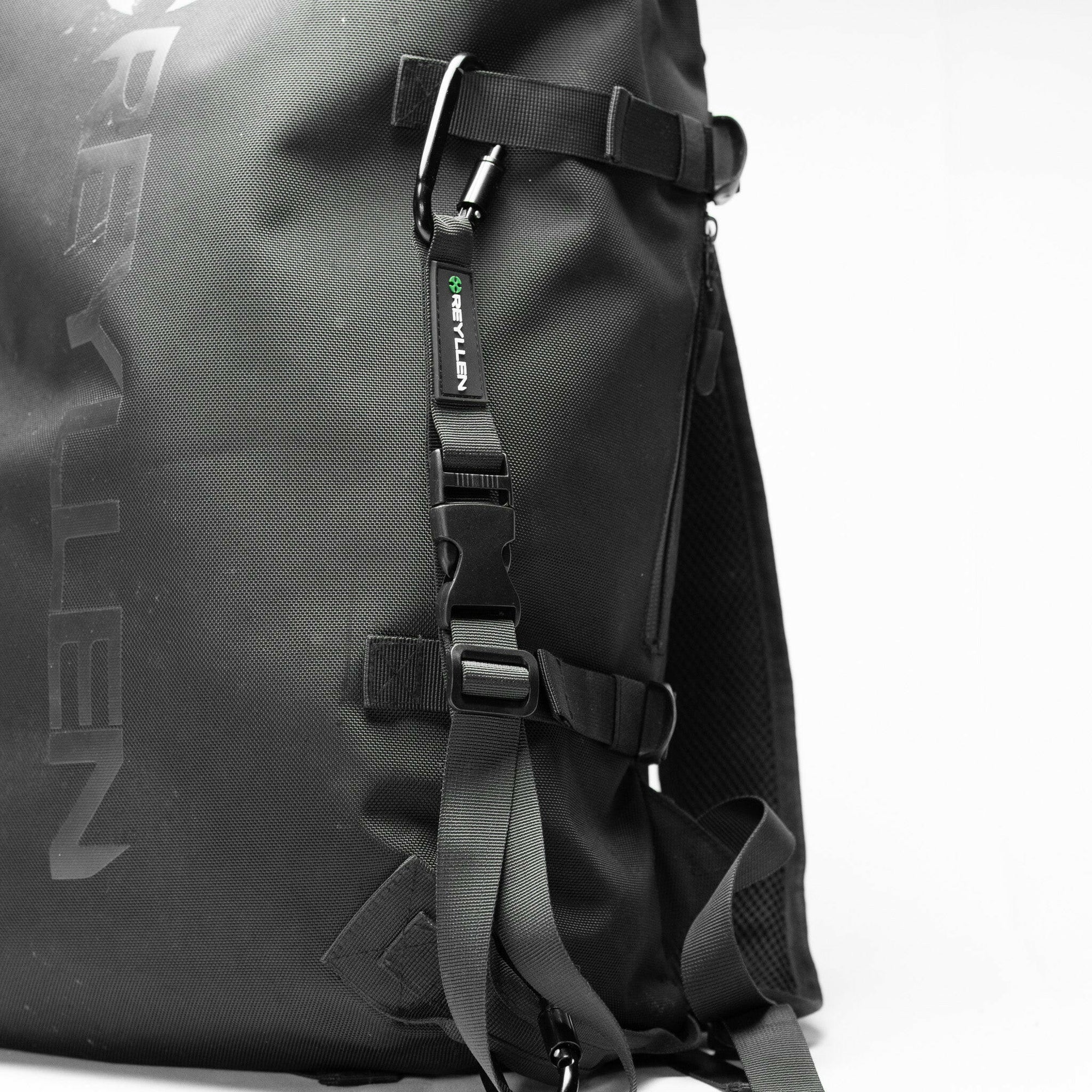 Reyllen Accessory Backpack Strap with carabiners closeup