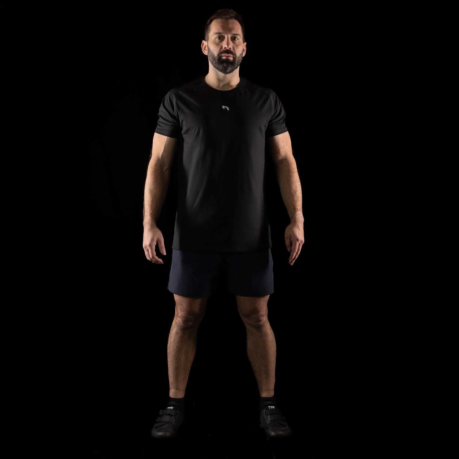 #color_black-alternate