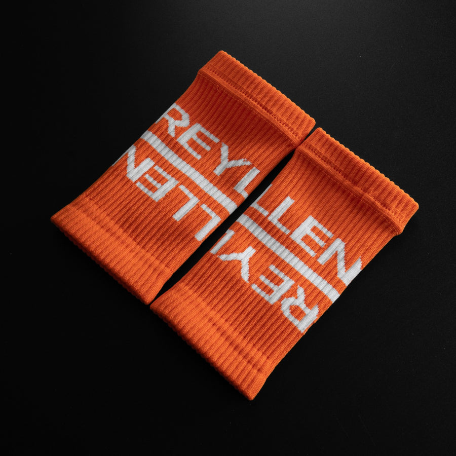 reyllen crossfit lifting sweat bands wrist bands orange pair angle view