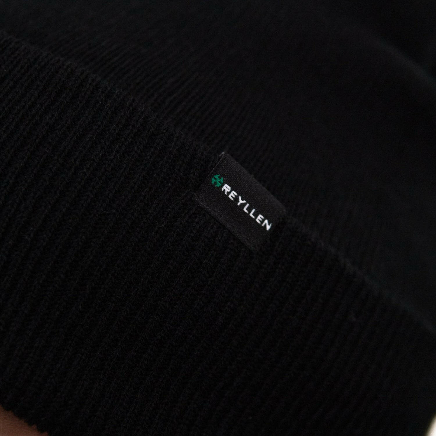 Reyllen Beanie Hat tag closeup